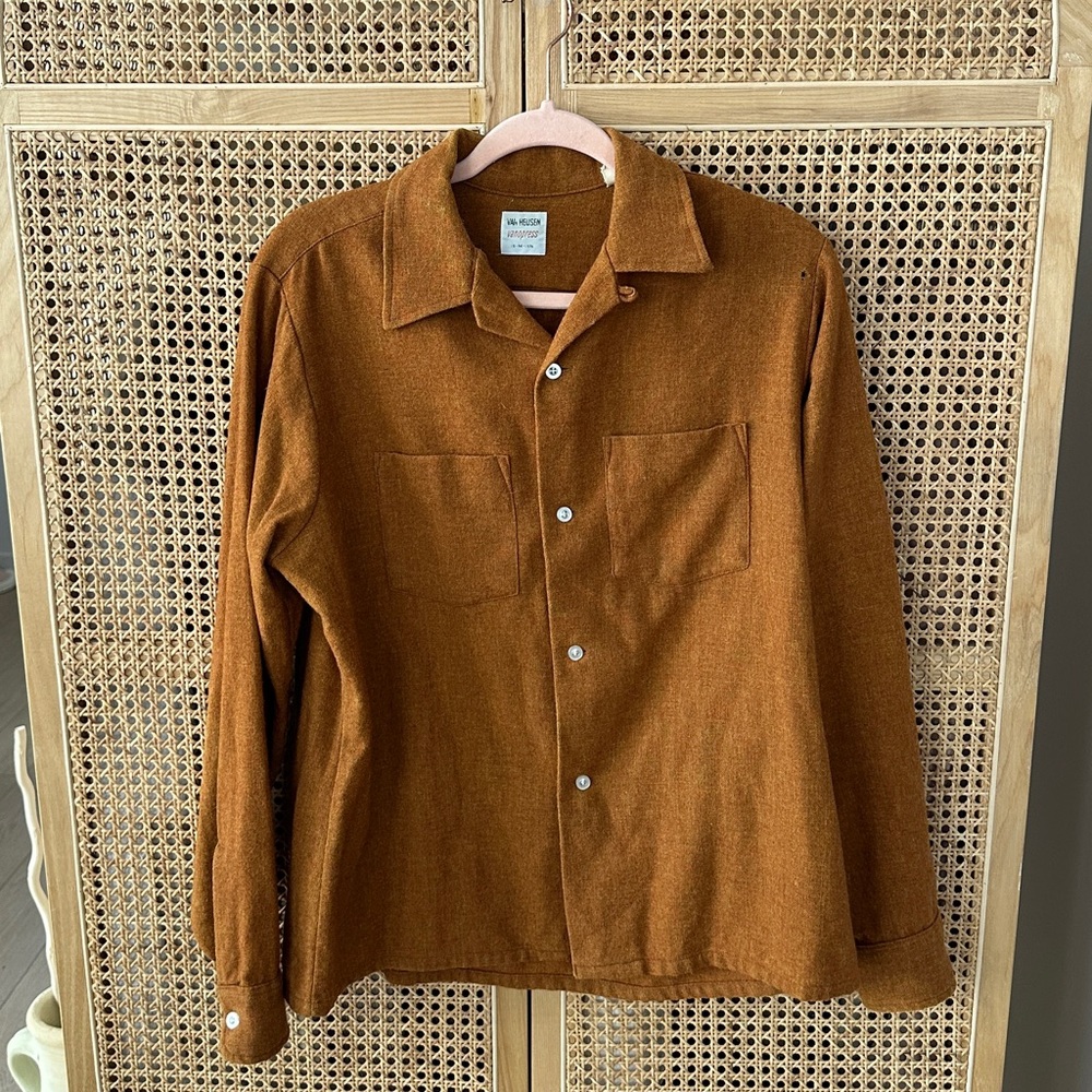 Van Heusen Vanopress Wool Button Up